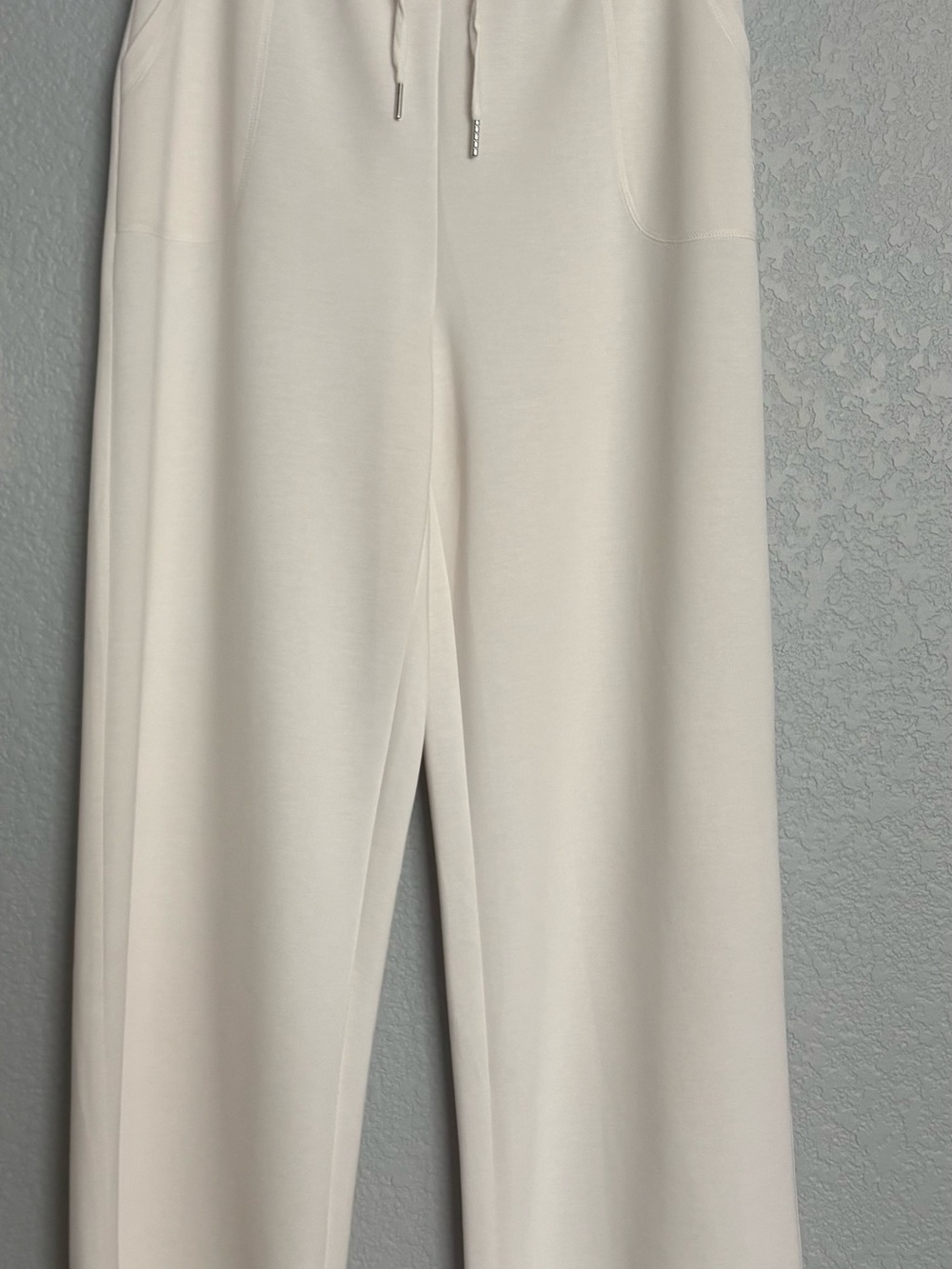 Women's Wide-Leg Drawstring Pants - White - Picture 3 of 3